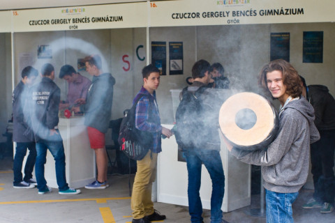 Kísérletbazár - 2015.