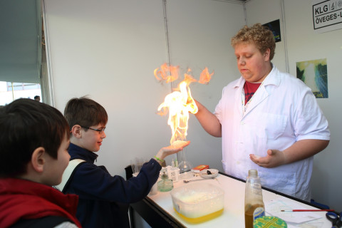 Kísérletbazár - 2016.