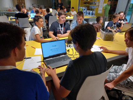 Mobilis Élmény7- nyári táborok 2023.