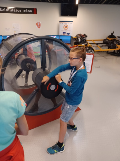 Mobilis Élmény7- nyári táborok 2023.