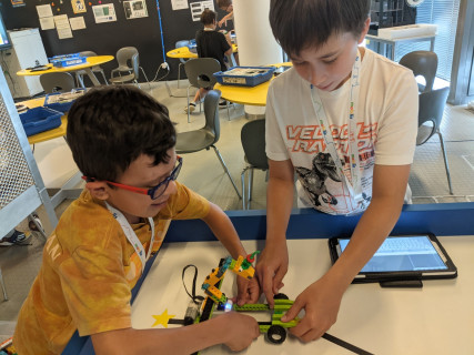 Mobilis Élmény7- nyári táborok 2023.