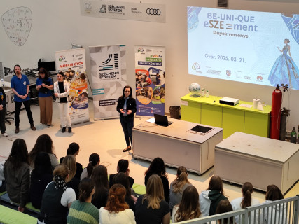 eSZEment lányok versenye 2025