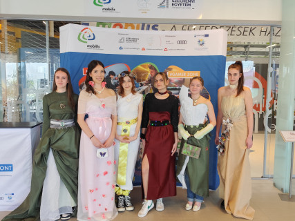 eSZEment lányok versenye 2025