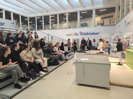 eSZEment lányok versenye 2025