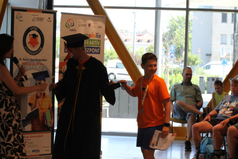 Győri Gyerekegyetem 2026 - Diplomaosztó
