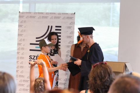 Győri Gyerekegyetem 2026 - Diplomaosztó