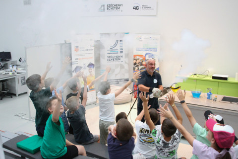 Mobilis Élmény7 tábor - 2026. 07.20 - 07.24. 