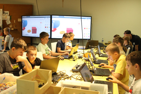 Mobilis LEGO tábor 2026.07.06-07.10.