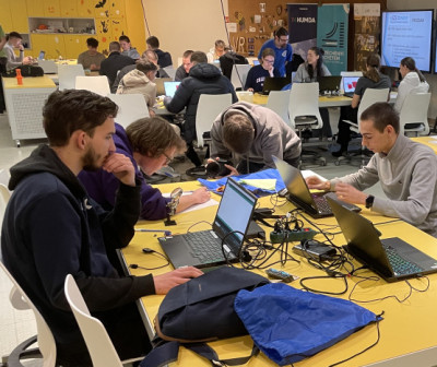 eSZEment - egyetemi szintű projektverseny középiskolásoknak