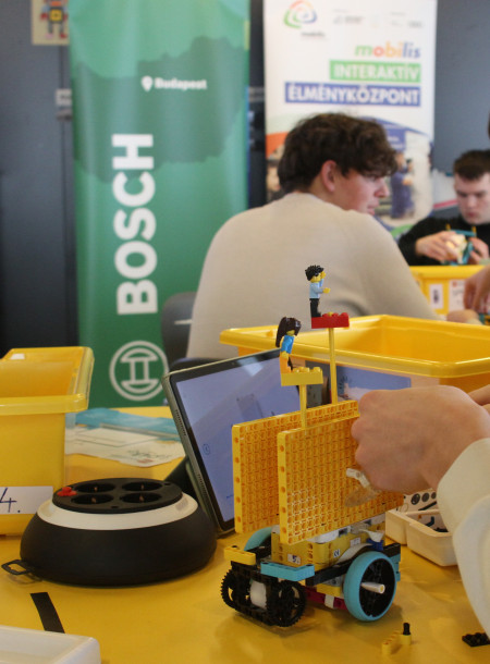 Bosch–Mobilis Középiskolás Program Győrben